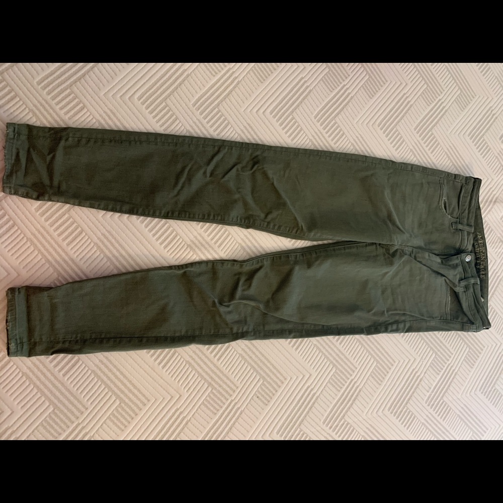 Olive/dark green American eagle jeans size 8